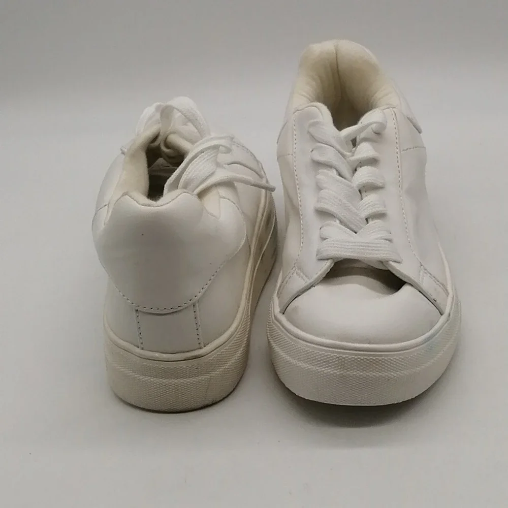Soda Shoes Womens White 9 Platform Sneaker Faux Leather Walking Comfort‎